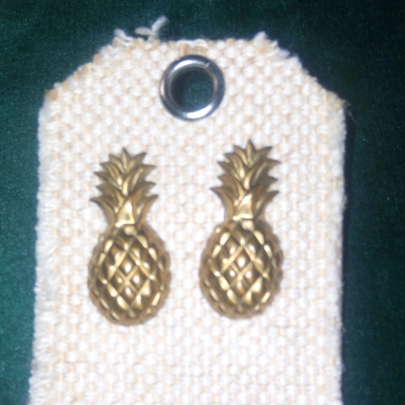 Earrings 1 for $12 - Pearl Drop, Pineapple, or Marley - Picture 10 of 11
